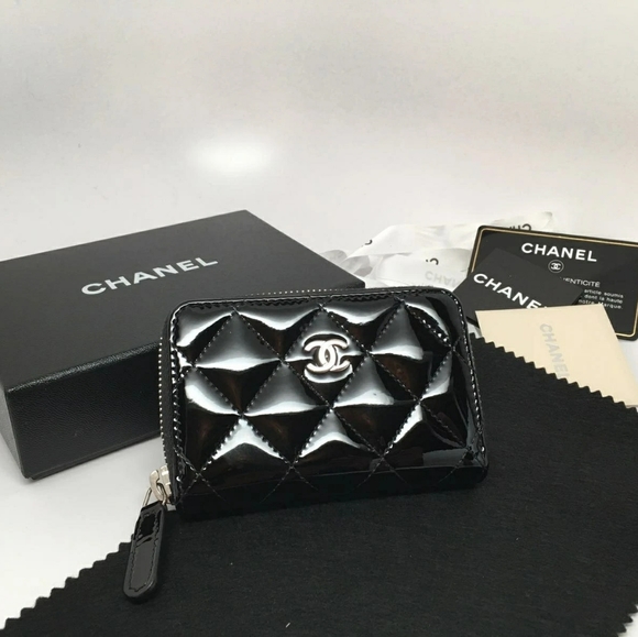 Wanted Classic Chanel Zippy Coin Purse - Picture 3 of 6